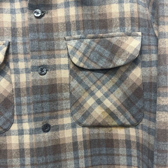 Pendleton Wool Shirt Mens Size M Plaid Brown Gray Distressed Vintage Loop - Picture 2 of 11
